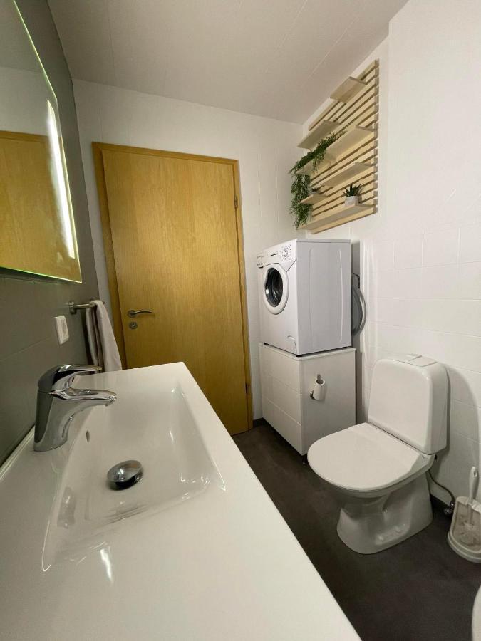 Saga Apartments אקורירי מראה חיצוני תמונה