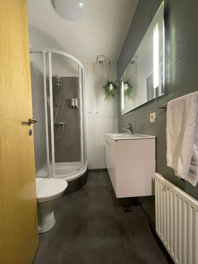 Saga Apartments אקורירי מראה חיצוני תמונה