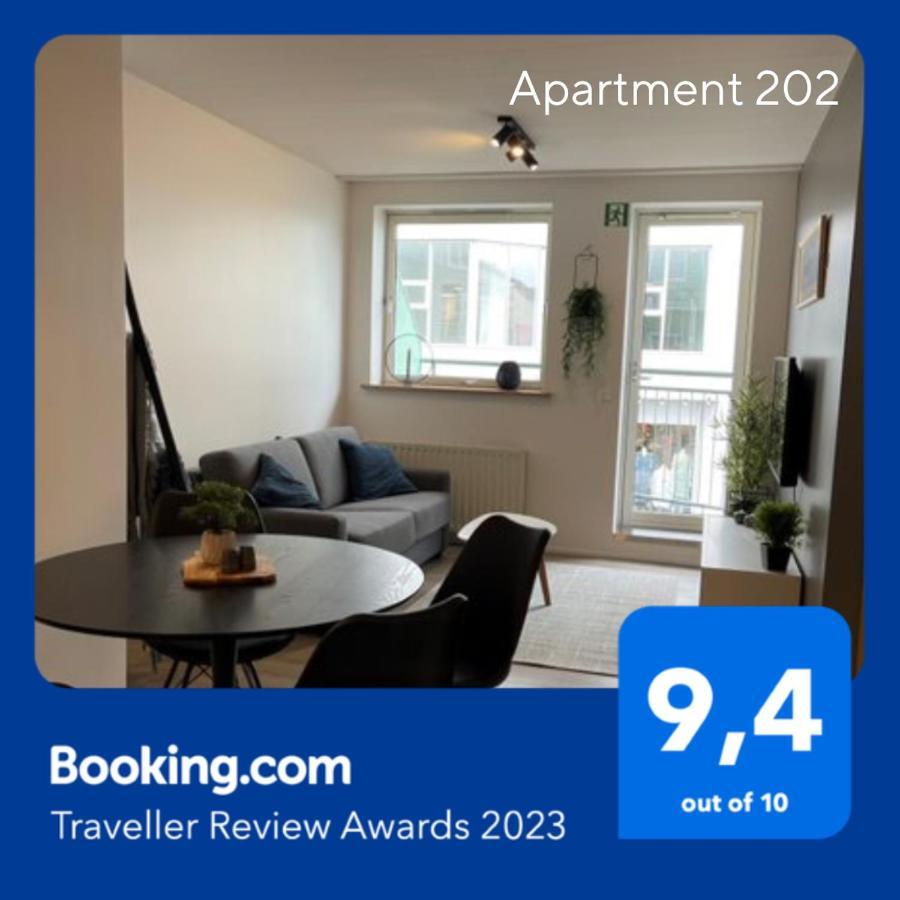Saga Apartments אקורירי מראה חיצוני תמונה